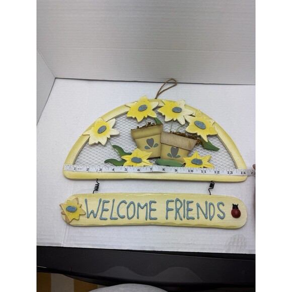 Door Hanging Sign “‎ Welcome Friends” 3D Wooden Pastel Flowers Ladybug Summer - Picture 9 of 10